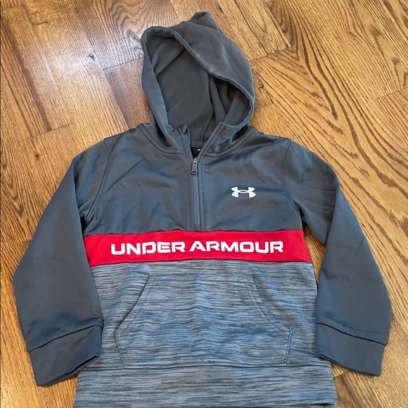 Boy’s Under Armour Matching Sweatsuit. Size 5. Excellent to Like New Condition. - Picture 6 of 13